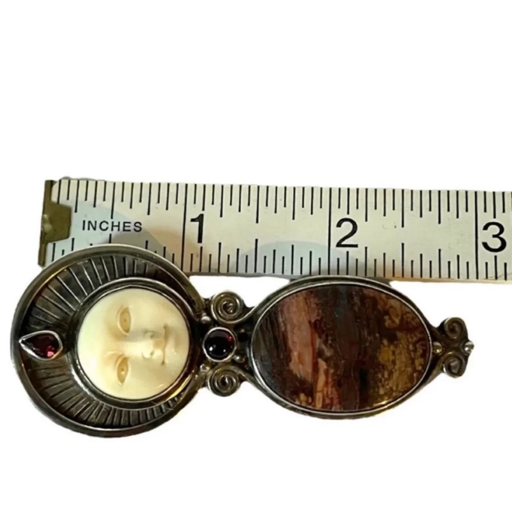 Sajen Vintage Carved Moon Face Goddess Jasper Garnet 925 Large brooch pendant
